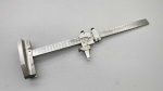 Brown & Sharpe No 570 Height Gauge With Holder In Good Condition