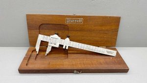 Starrett No 122 Precision Vernier IOB