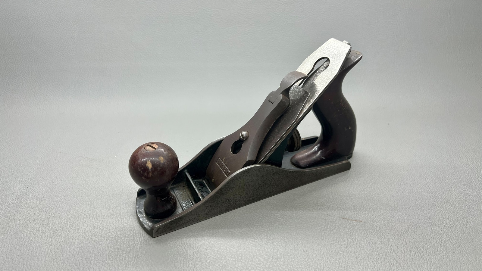 Sargent No 408 Bench Plane Logo On Cutter - Image 2