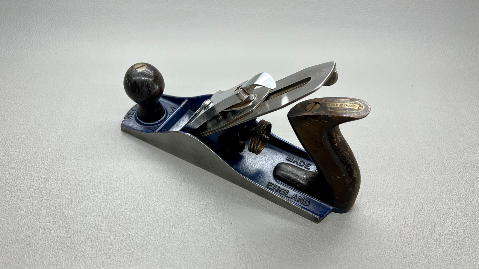 Record No 4 Bench Plane With Logo - Image 2