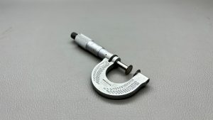 Starrett No 256 Disc-Type Micrometer 0 -1" In Good Condition