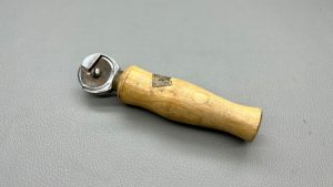 Leather Shave Tool Snell & Atherton In Good Condition
