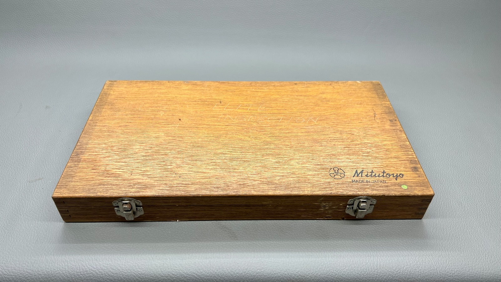 Mitutoyo 193-216 M820 5-6" Digital Outside Micrometer - Image 5