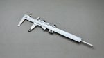 Fowler Vernier Measuring 1/1000" & 7" Long In Good Condition OM