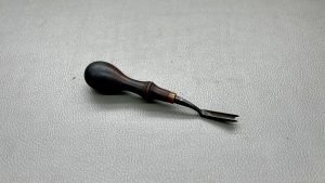 Osborne No 3 Leather Stave Good Rosewood Handle