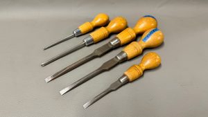 Cabinet Makers Screwdrivers Set Of 5 In Good Condition